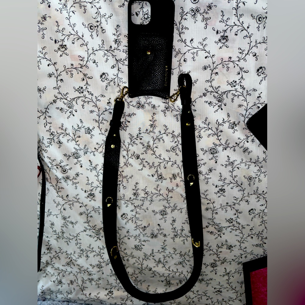 COPY - Bandolier cross body  set in black like new.